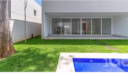 Casa em condomínio fechado com 4 quartos à venda na Rua Manuel Ribeiro da Cruz, Granja Julieta, São Paulo por R$ 5.500.000