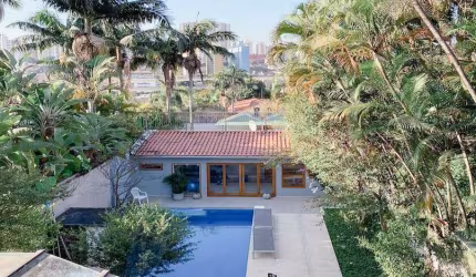 Casa com 3 quartos à venda na Rua Laplace, Brooklin, São Paulo por R$ 3.420.000
