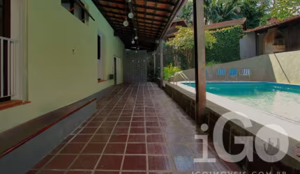 Casa com 4 quartos à venda na Avenida Manoel dos Reis Araújo, Jardim Marajoara, São Paulo por R$ 1.840.000