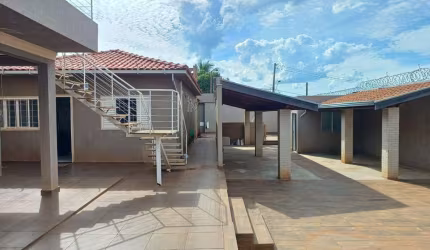 Casa para Locação em Ribeirão Preto, Bonfim Paulista, 2 dormitórios, 1 suíte, 2 banheiros, 4 vagas