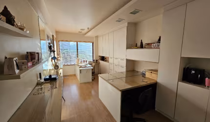 Belíssima Sala Comercial no Vision Offices 23m2 - Barra Olímpica - Mobiliada