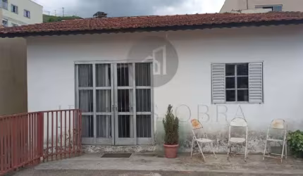 Casa com 3 quartos à venda na Rua João de Parolis, 650, Jardim Country Club, Poços de Caldas, 146 m2 por R$ 450.000