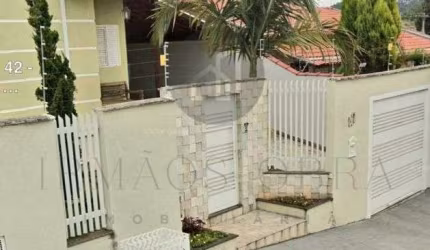 Casa com 3 quartos à venda na Rua Indira Gandhi, 20, Residencial Morumbí, Poços de Caldas, 100 m2 por R$ 670.000