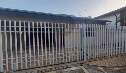 Casa com 3 quartos à venda na Rua Salvador de Simone, 44, Parque Vivaldi Leite Ribeiro, Poços de Caldas, 200 m2 por R$ 1.200.000