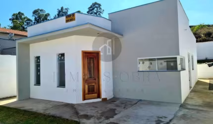 Casa com 3 quartos à venda na Rua Francisco Simão de Souza, 405, Loteamento Residencial Tiradentes, Poços de Caldas, 85 m2 por R$ 450.000