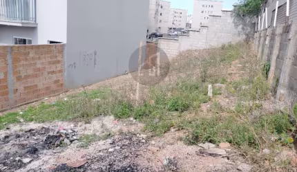 Terreno à venda na Rua Ozualdo Berno, 148, Jardim Itamaraty III, Poços de Caldas por R$ 130.000