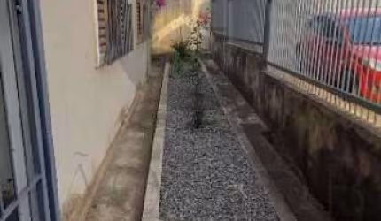 Casa com 3 quartos à venda na Rua Lúcia Costa Junqueira, 245, Conjunto Habitacional Pedro Afonso Junqueira, Poços de Caldas, 120 m2 por R$ 300.000