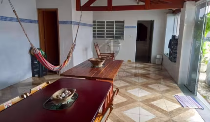 Casa com 2 quartos à venda na Rua Coronel Virgílio Silva, 2599, Dom Bosco, Poços de Caldas por R$ 650.000