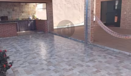 Casa à venda na Rua Arlindo Carneiro, 100, Monte Verde, Poços de Caldas, 230 m2 por R$ 750.000