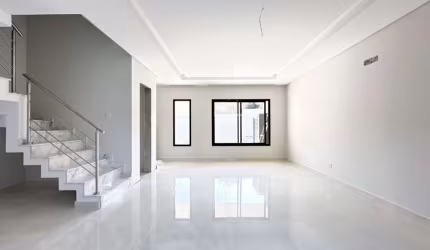 Sobrado com 4 quartos  à venda, 195.33 m2 por R$1293000.00  - Bom Retiro - Curitiba/PR