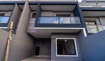 Sobrado com 4 quartos  à venda, 160.00 m2 por R$995900.00  - Portao - Curitiba/PR
