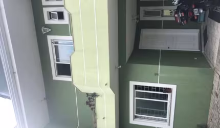 Sobrado com 3 quartos  à venda, 103.00 m2 por R$600000.00  - Xaxim - Curitiba/PR