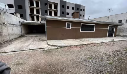 Casa com 3 quartos  para alugar, 160.00 m2 por R$2500.00  - Weissopolis - Pinhais/PR