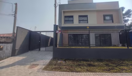 Sobrado com 3 quartos  à venda, 132.66 m2 por R$890000.00  - Xaxim - Curitiba/PR