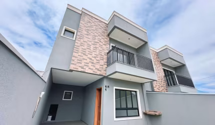 Sobrado com 3 quartos  à venda, 117.97 m2 por R$690000.00  - Boqueirao - Curitiba/PR