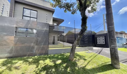 Sobrado com 3 quartos  à venda, 122.00 m2 por R$750000.00  - Boqueirao - Curitiba/PR