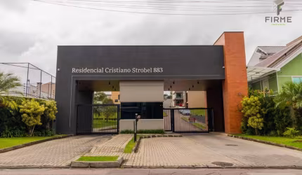 Sobrado com 3 quartos  à venda, 182.00 m2 por R$1080000.00  - Xaxim - Curitiba/PR
