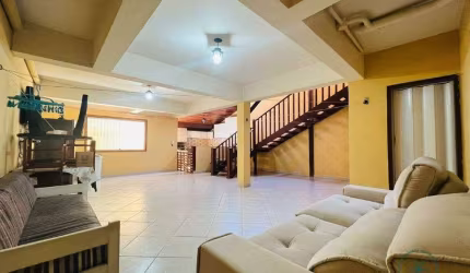 Casa à Venda em Santa Amélia, Belo Horizonte - MG