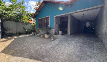 Casa à Venda no Bairro Itapoã, Belo Horizonte -MG