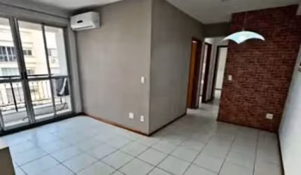 Garden Bosque da Saúde apartamento com 03/4 sendo 01 Suíte,2 vagas de garagem!