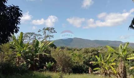Terreno à Venda em Guaratiba
