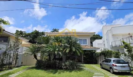 Alphaville Salvador - Alphaville Salvador Casa Alto Padrão 4 suítes 895m²