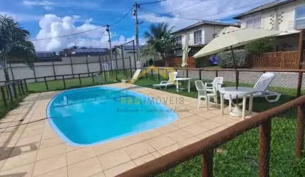 Abrantes Casa Duplex 2 suítes Condomínio 130m² 499mil