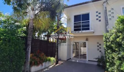 Abrantes Casa Duplex 2 suítes Condomínio 130m² 499mil