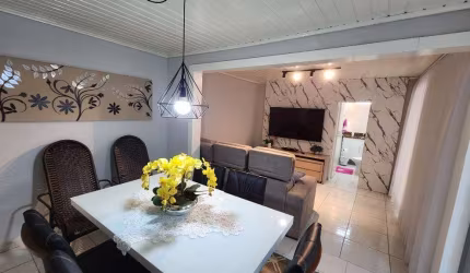 Casa com 5 dormitórios à venda, 280 m² por R$ 620.000,00 - Fazendinha - Curitiba/PR