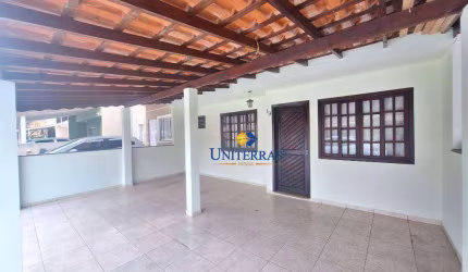 Casa com 3 dormitórios para alugar, 90 m² por R$ 2.250,00/mês - Atuba - Colombo/PR
