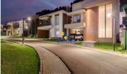 Casa com 3 dormitórios à venda, 310 m² por R$ 3.290.000,00 - Barigui - Curitiba/PR