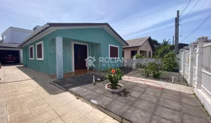 Casa Centro em Arroio do Sal/RS Cód 1529