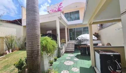 Venha conhecer essa linda Casa de alto padrão no bairro de cidade verde!