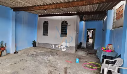 Linda casa no São Judas Tadeu - Próximo ao poliesportivo  e a Rodovia dos Tamoios