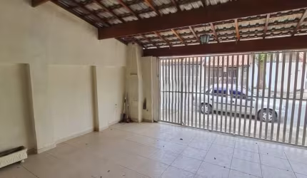 CASA TÉRREA 3 QUARTOS(1SUITE) - RUA SEM SAÍDA - BOSQUE DOS IPÊS