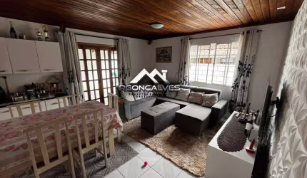 Casa à Venda no Centro de Piraquara