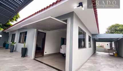 Casa em Parque das Laranjeiras  -  Maringá