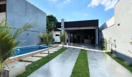 Casa em Portal Das Torres  -  Maringá