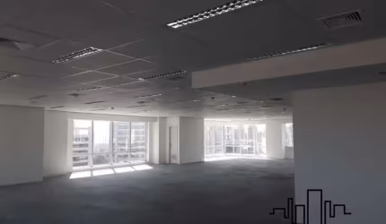 Conjunto Comercial/Sala para alugar, 960m² - Alphaville, Barueri