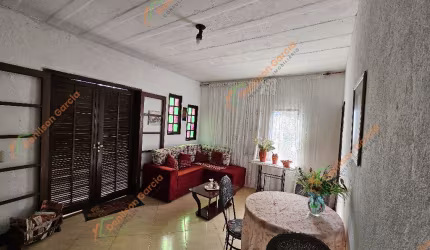 Casa 2 quartos com garagem para 3 carros