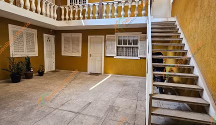 Oportunidade: Casa de Vila no Bingen