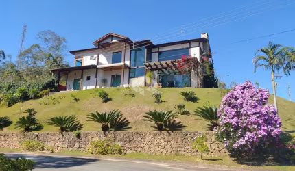 Chácara com 4 dormitórios à venda, 1076 m² por R$ 2.800.000,00 - Canada Village - Mairiporã/SP