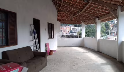 Casa com 4 dormitórios à venda, 222 m² por R$ 450.000 - Jardim Suisso - Mairiporã/SP