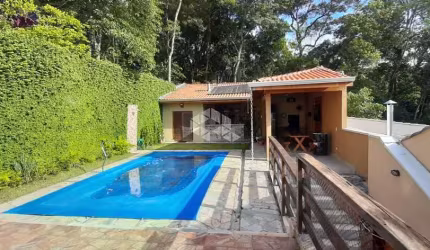 Casa com 2 dormitórios à venda, 300 m² por R$ 1.100.000 - Barreiro - Mairiporã/SP