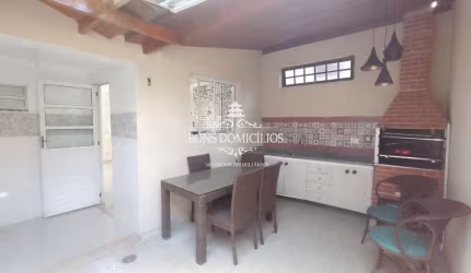 CAIU PREÇO!!! Linda Casa  reformada centro de cotia e entrar e morar