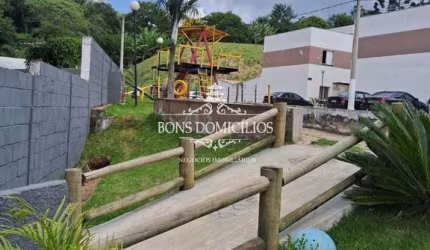Casa de Condomínio em Caucaia do Alto - R$ 329.000