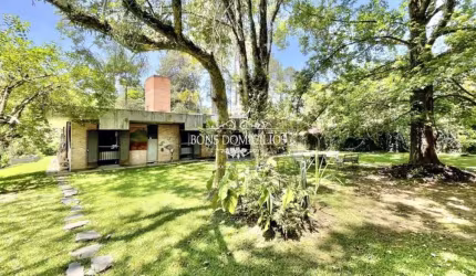 Casa com 3 quartos à venda na Chácara Eliana, Cotia  por R$ 1.950.000