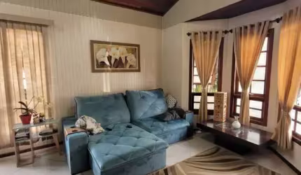 Casa em condomínio fechado com 3 quartos à venda no Jardim da Glória, Cotia  por R$ 820.000