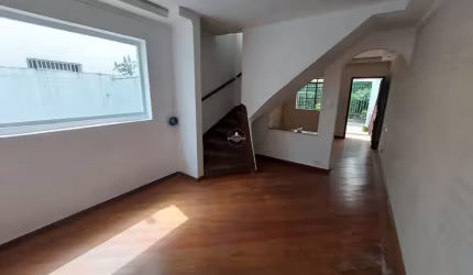 Casa de vila na melhor localização da Vila Olímpia e Vila Nova Conceição.  Do lado da Juscelino e da Brigadeiro!
