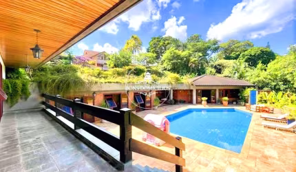 LINDA CASA RÚSTICA CONTEMPORÂNEA